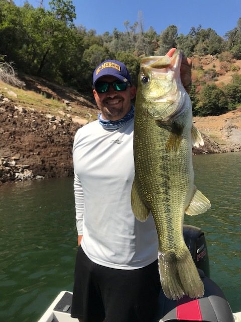 Melones lake bass fishing can be exhilaratingly fun. Watching big bass take topwater is probably the greatest way to catch them.